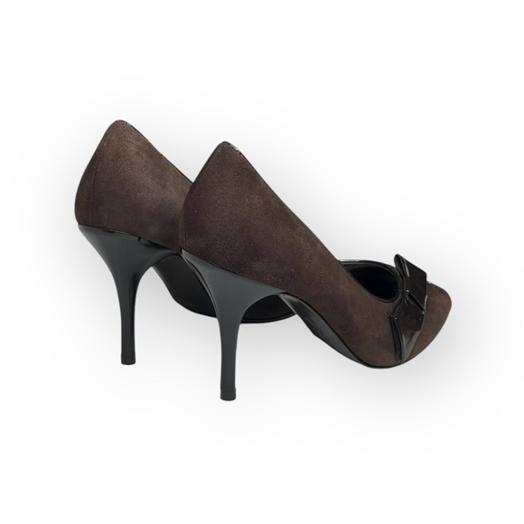 new Via Spiga ༄ Peep Toe Stiletto Heel Bow Pumps ༄ Suede Patent Leather ༄ Brown - Picture 3 of 16